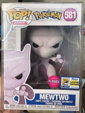 Funko Pop! Vinyl: Mewtwo Flocked #581 2020 SDCC Comic Con Exclusive